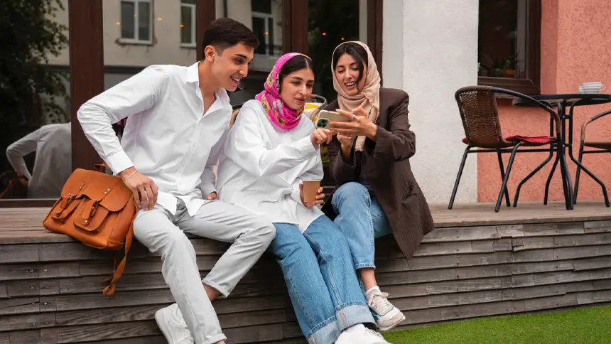 Young Residents in Fujairah